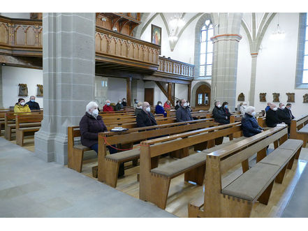 Festgottesdienst für die Kommunionjubilare an Ostermontag (Foto: Karl-Franz Thiede)